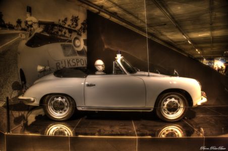 1962-Porsche-356B-1600-Cabriolet-Rijkspolitie-Créatif