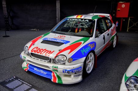 1999-Toyota-Corolla-WRC-01