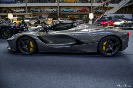 2013-Ferrari La Ferrari-eq04