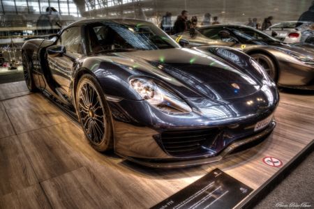 2013-Porsche-918-Spyder-01-creatif2