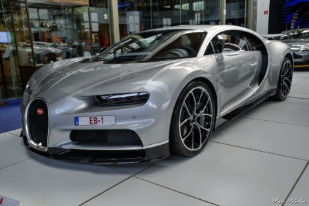 2017-Bugatti Chiron-eq01