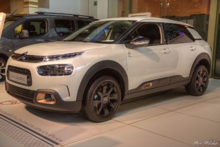 2017-CITROEN-C4-Origins