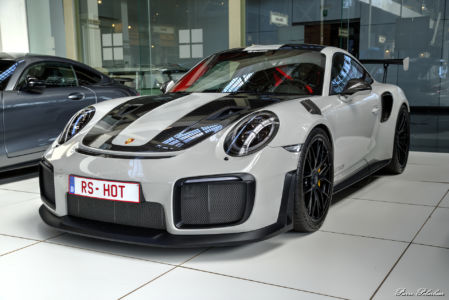 2018-Porsche 911 GT2 S -eq01