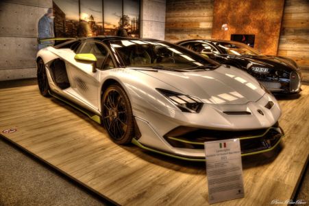 2021-Lamborghini-Aventador-SVI-Roadster-01-creatif2