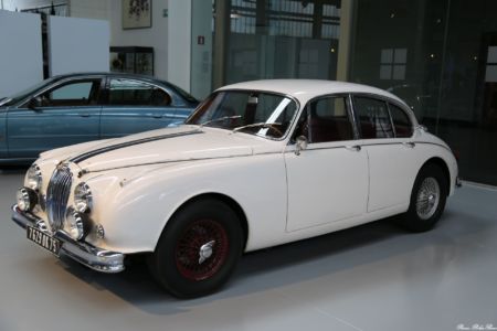 EXPO-2015-JAGUAR--02